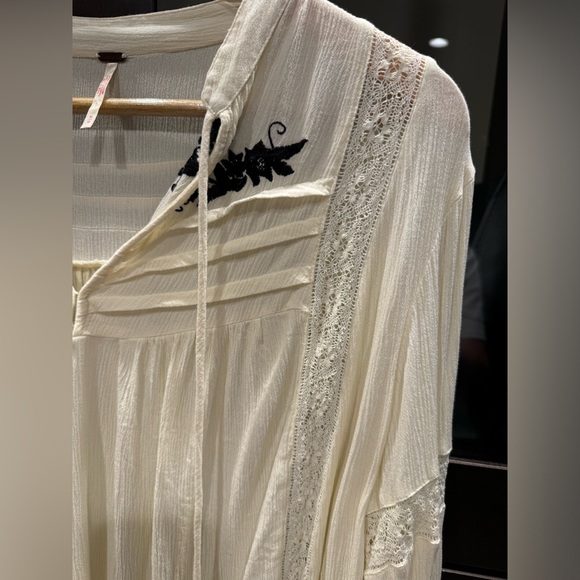 Free People Tusalossa Embroidered Top - Picture 6 of 13
